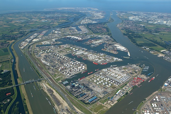 Rotterdamse haven Botlek
